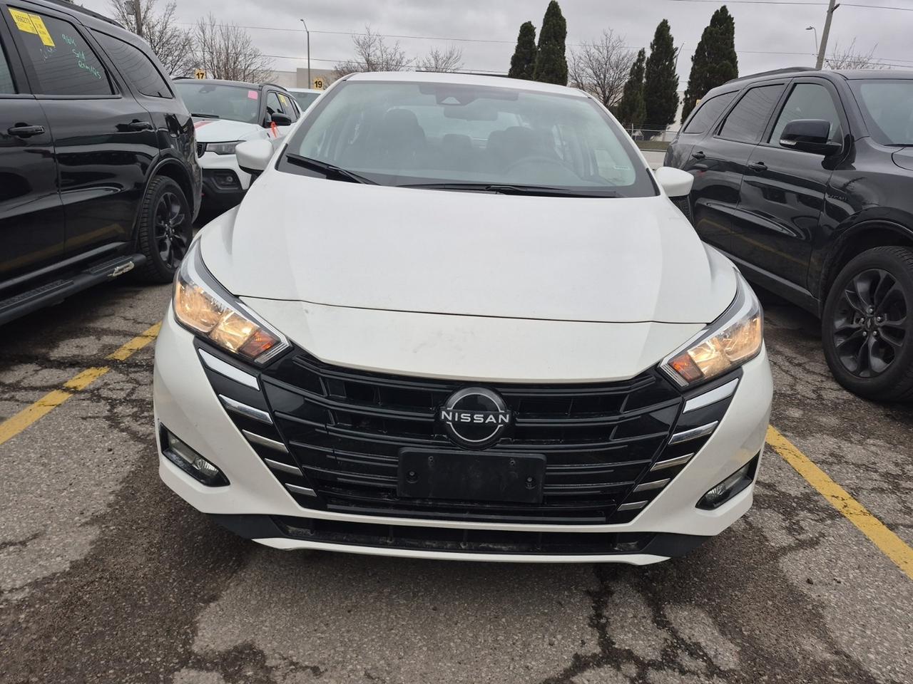 2024 Nissan Versa SV Photo