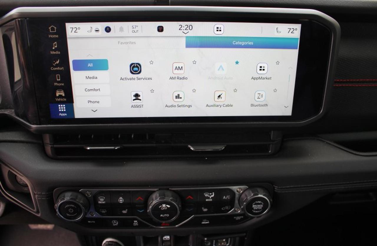 2024 Jeep Wrangler RUBICON*Low Ks*4x4*Heated Seats*CarPlay*Rear Cam Photo