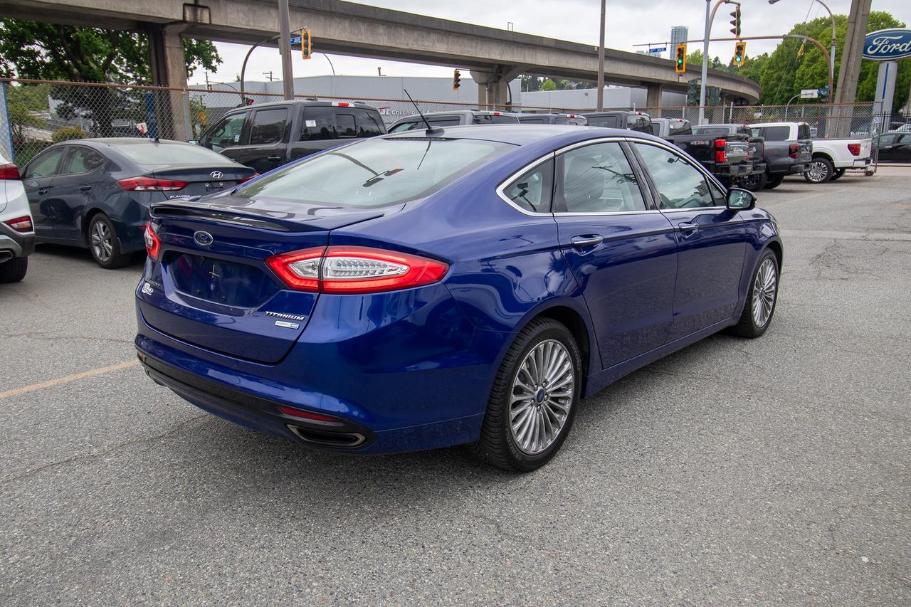 2015 Ford Fusion Titanium AWD Photo4