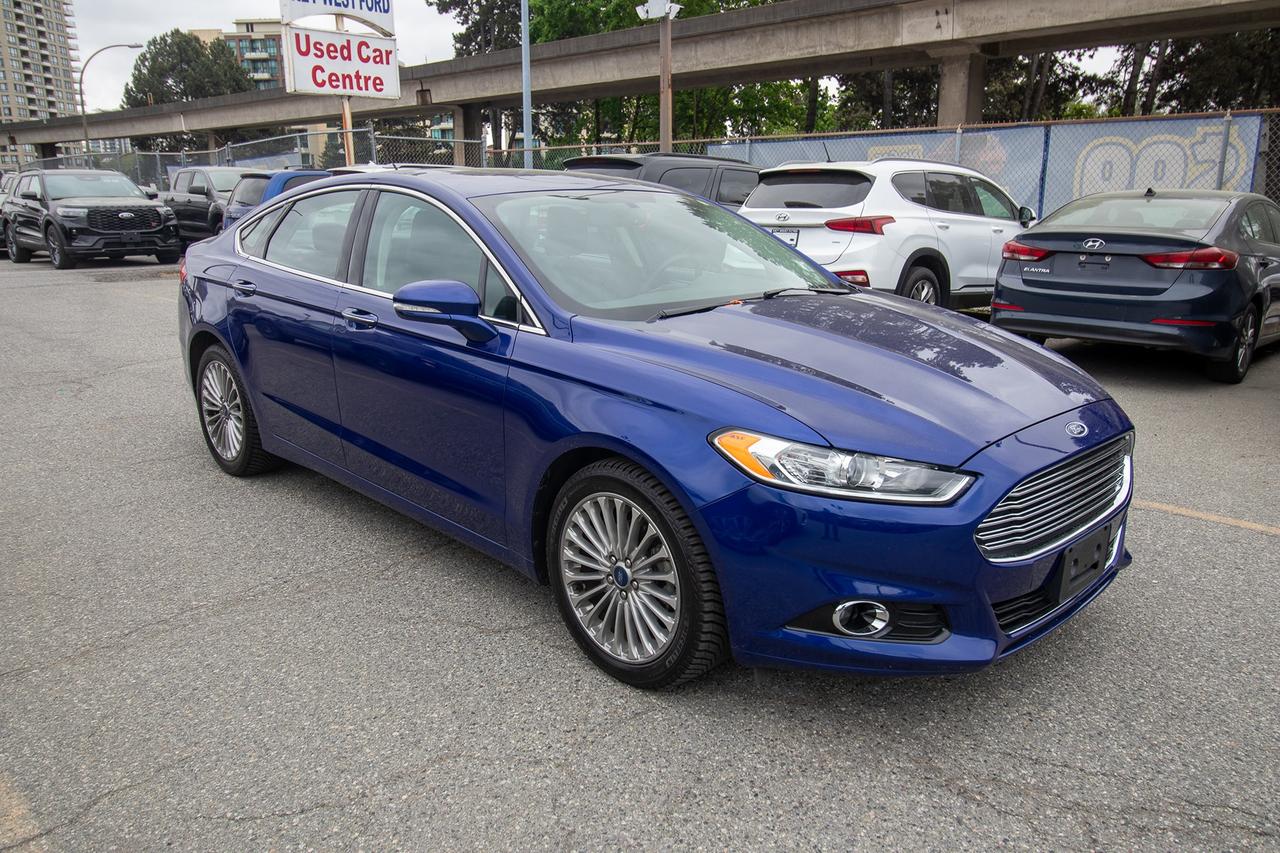 2015 Ford Fusion Titanium AWD Photo3