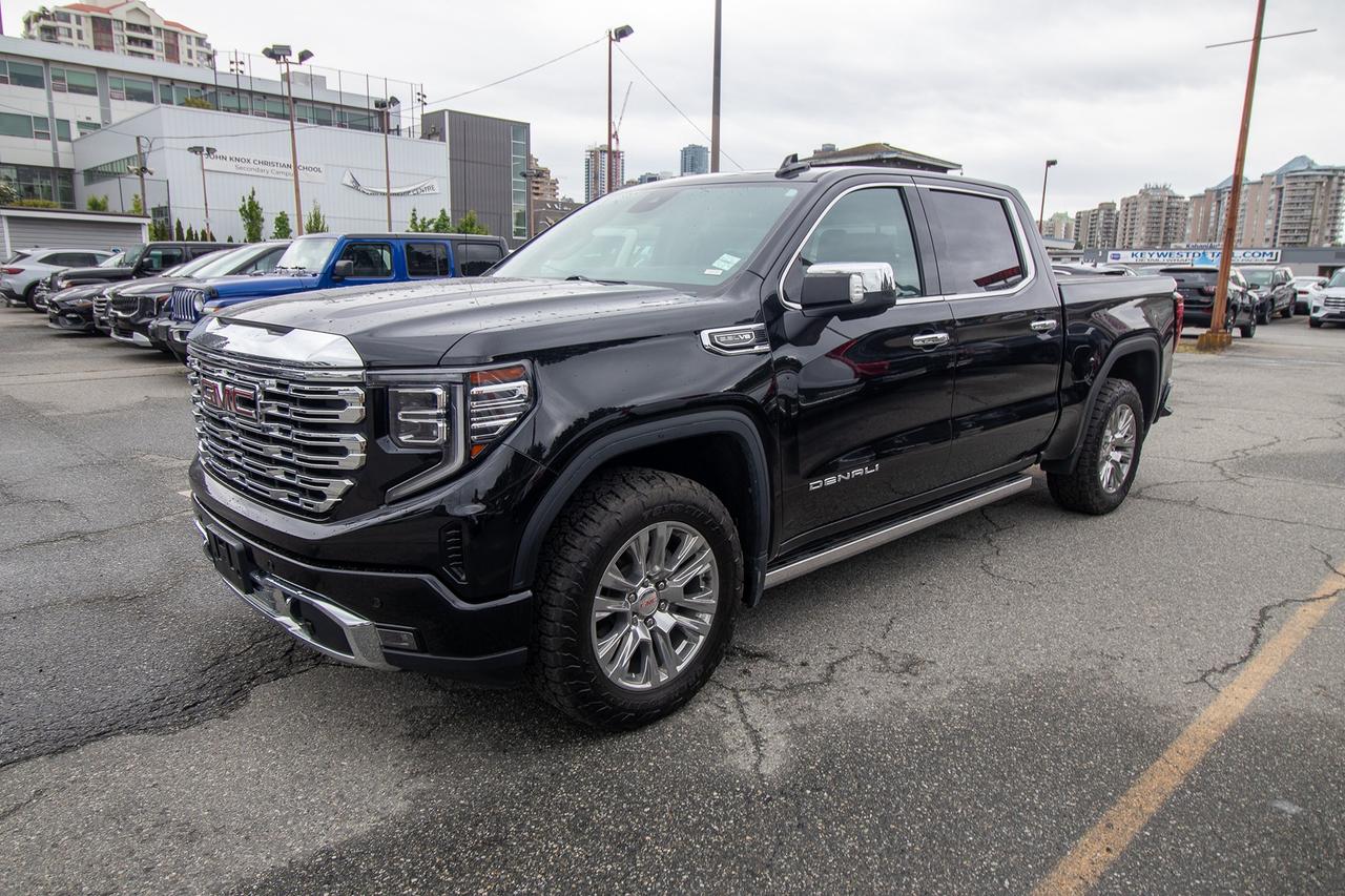 2022 GMC Denali 4WD Crew Cab 147" Denali Photo1