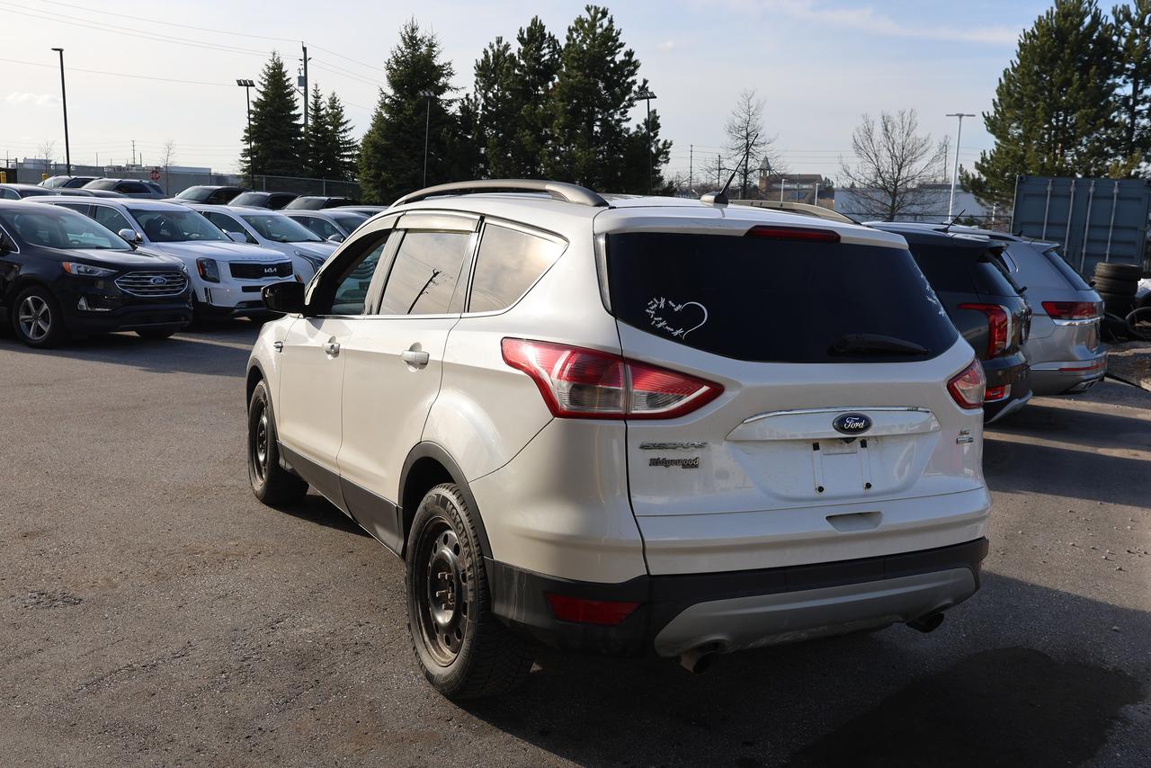 2015 Ford Escape SE - AS IS AS TRADED ** SPRING SPECIAL Photo3
