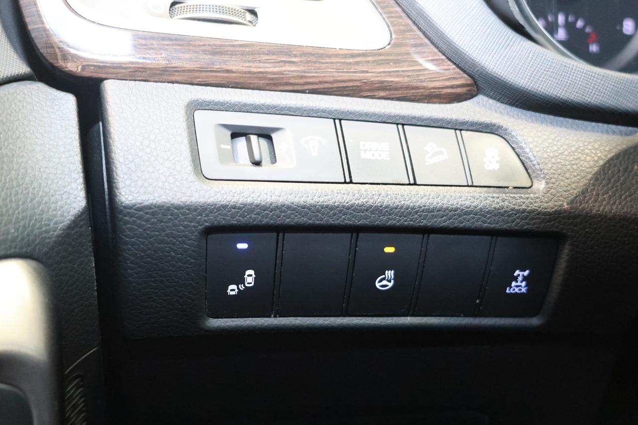 2017 Hyundai Santa Fe Sport 2.0 Limited AWD - LEATHER|BACKUP|NAVI|PANOROOF Photo