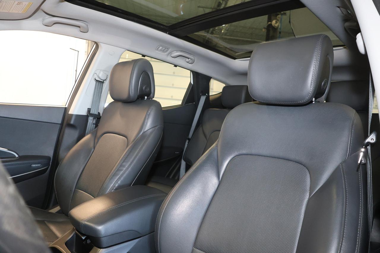 2017 Hyundai Santa Fe Sport 2.0 Limited AWD - LEATHER|BACKUP|NAVI|PANOROOF Photo