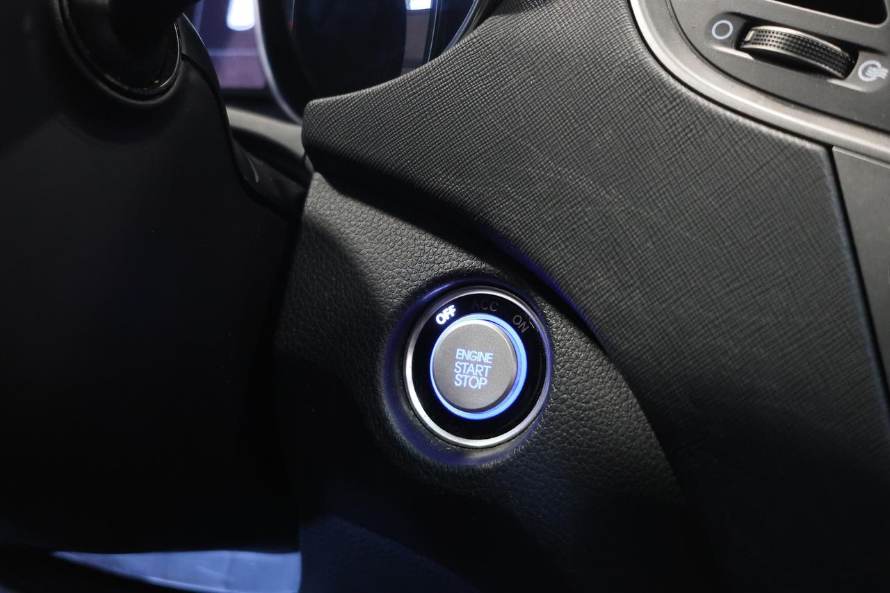 2017 Hyundai Santa Fe Sport 2.0 Limited AWD - LEATHER|BACKUP|NAVI|PANOROOF Photo