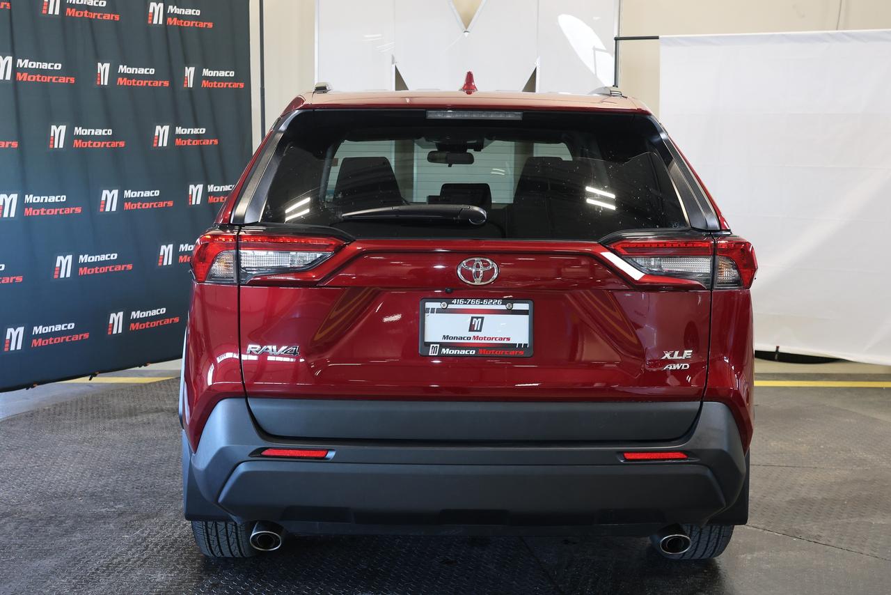 2025 Toyota RAV4 XLE AWD - SUNROOF|CAMERA|BLINDSPOT Photo4