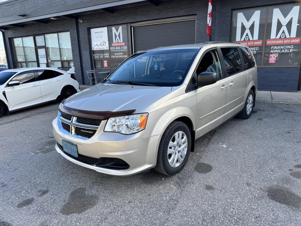 2015 Dodge Grand Caravan SXT - Photo #1