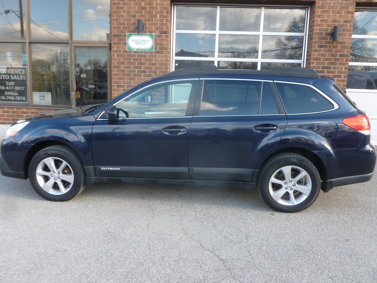 2013 Subaru Outback 2.5i Touring Photo2
