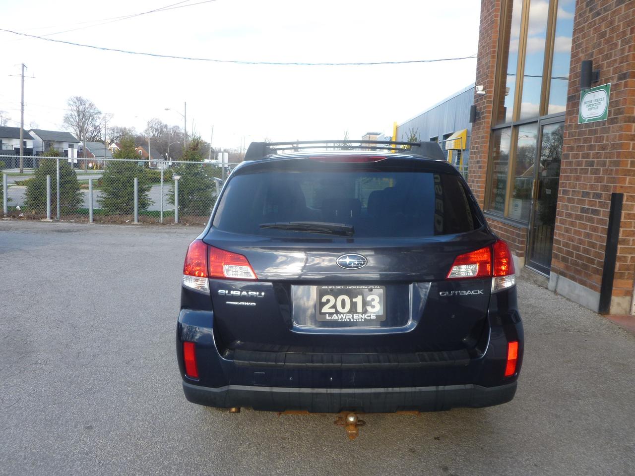 2013 Subaru Outback 2.5i Touring Photo3