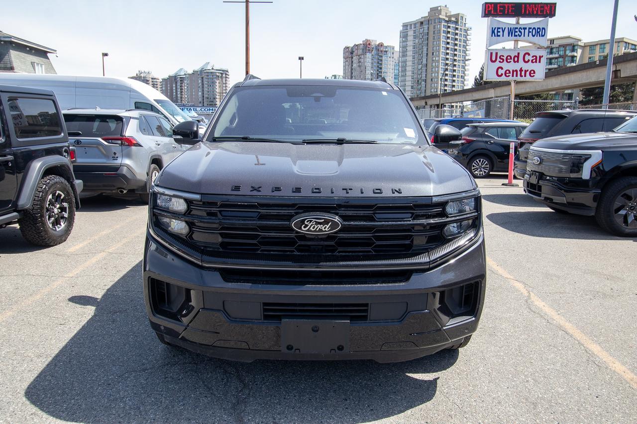2025 Ford Expedition Platinum Max 4X4 Photo2