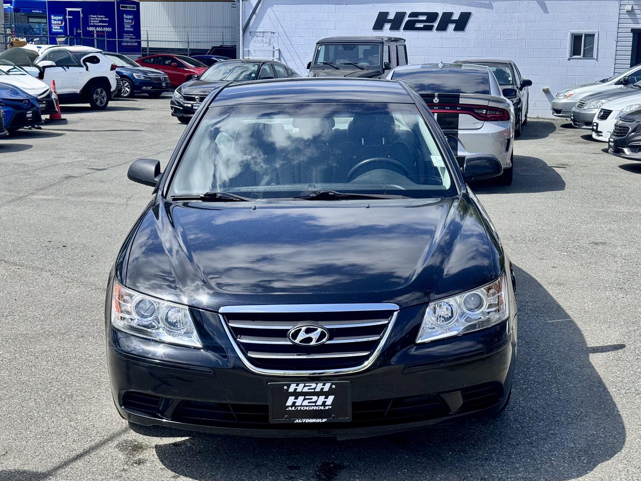 2010 Hyundai Sonata FINANCING AVAILABLE Photo2