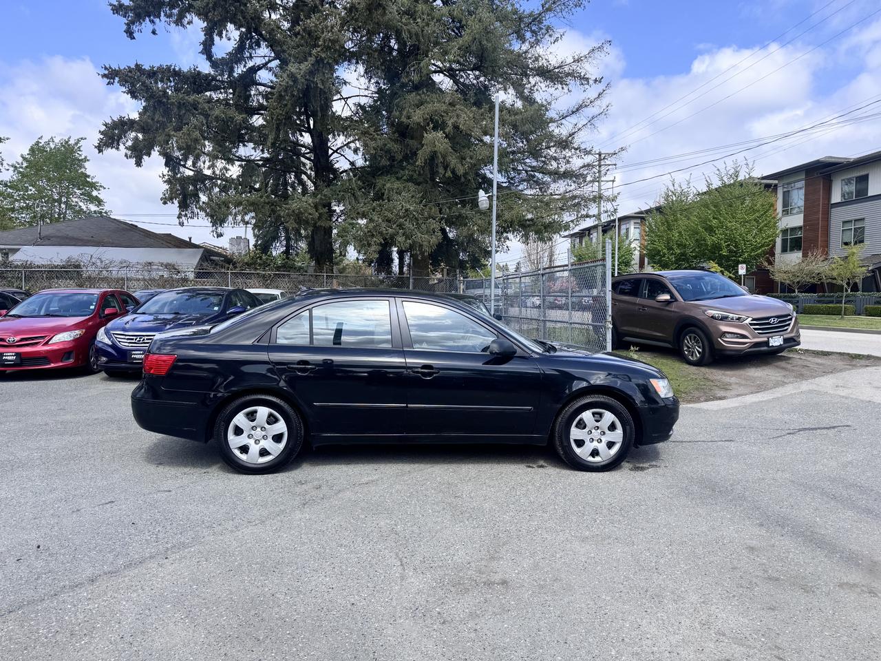 2010 Hyundai Sonata FINANCING AVAILABLE Photo4