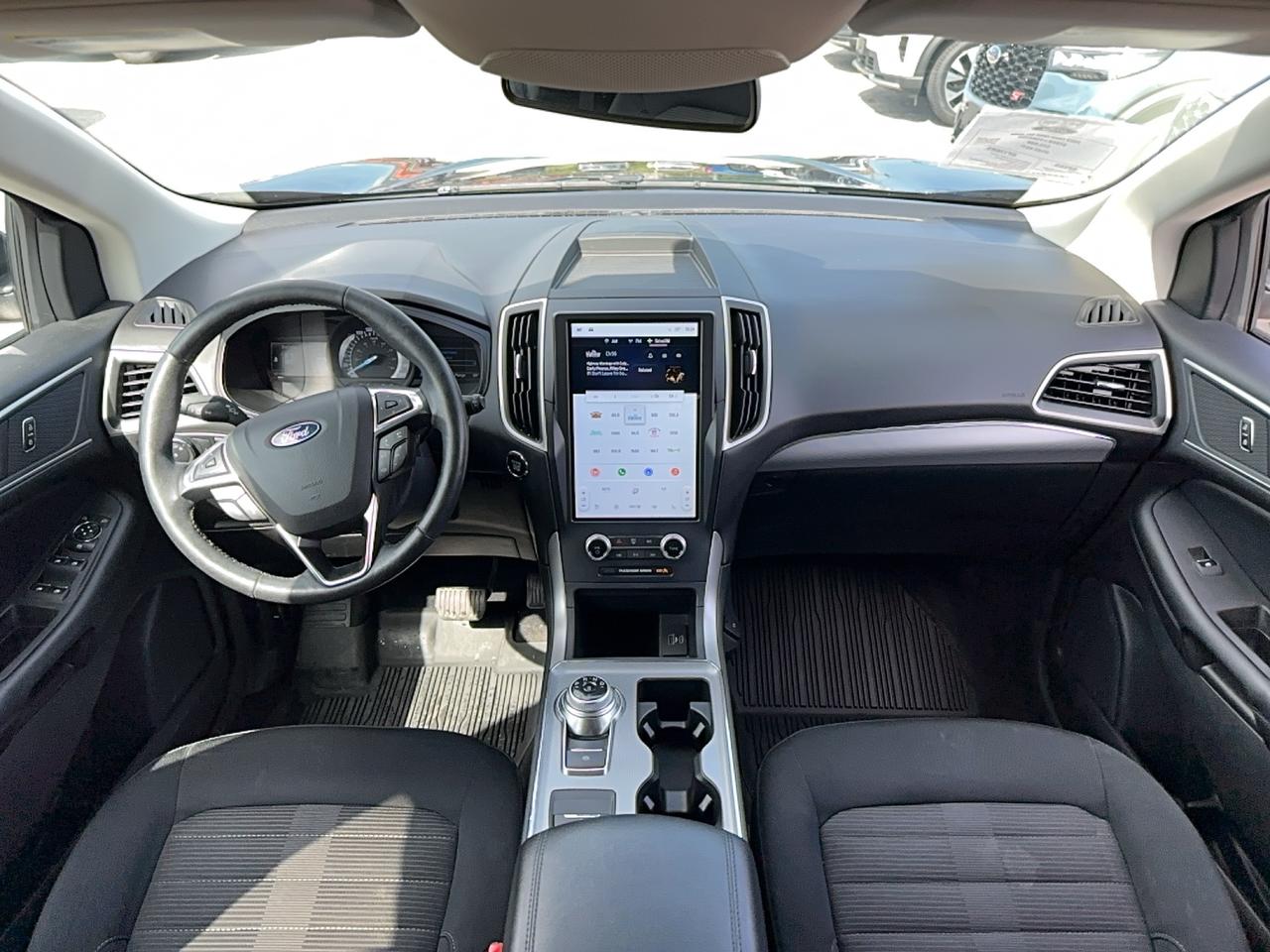 2022 Ford Edge SEL AWD Photo