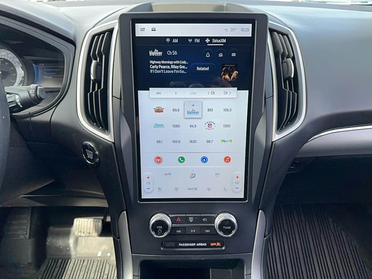 2022 Ford Edge SEL AWD Photo