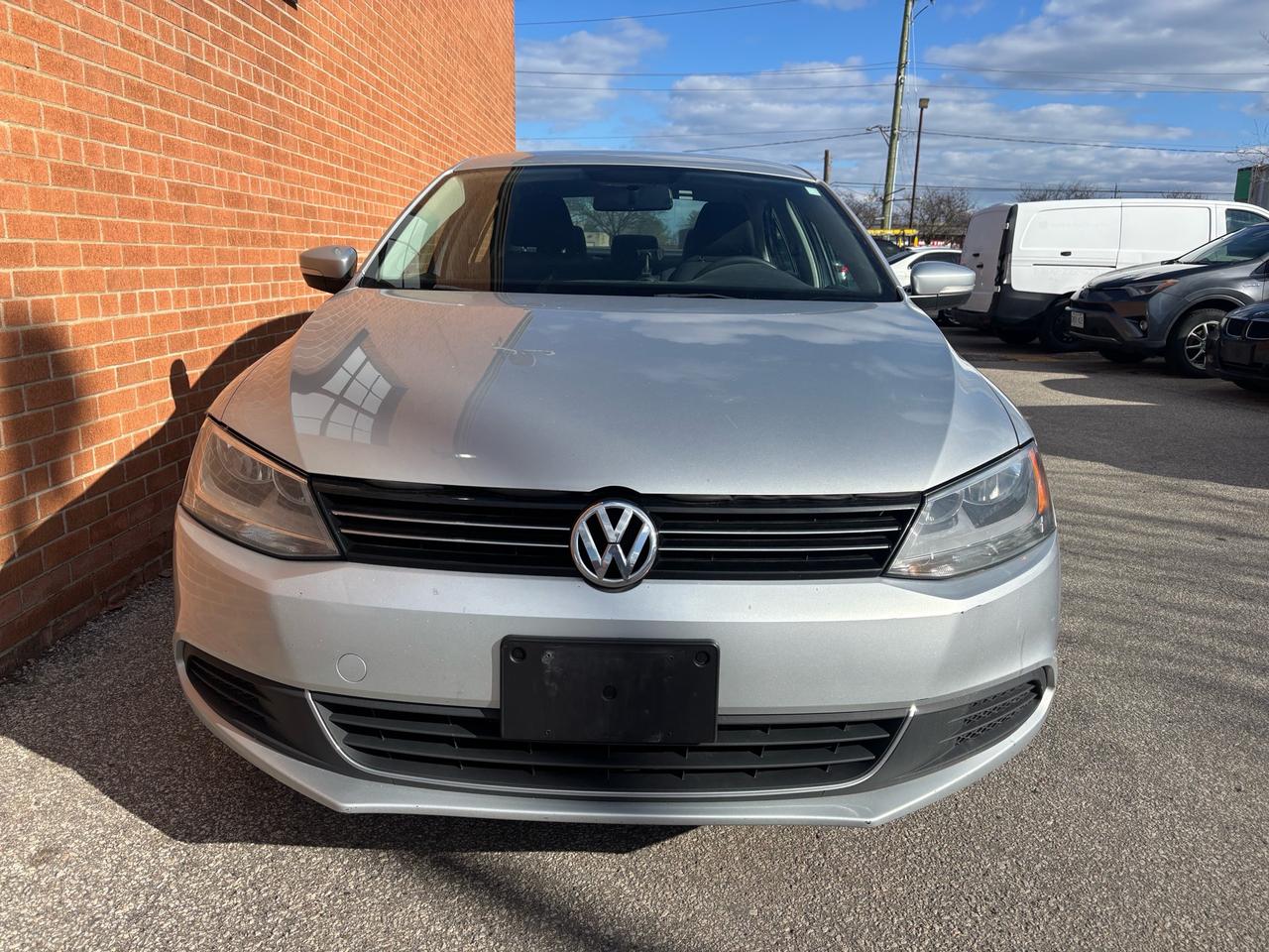 2011 Volkswagen Jetta 4dr 2.5L Auto Comfortline Photo