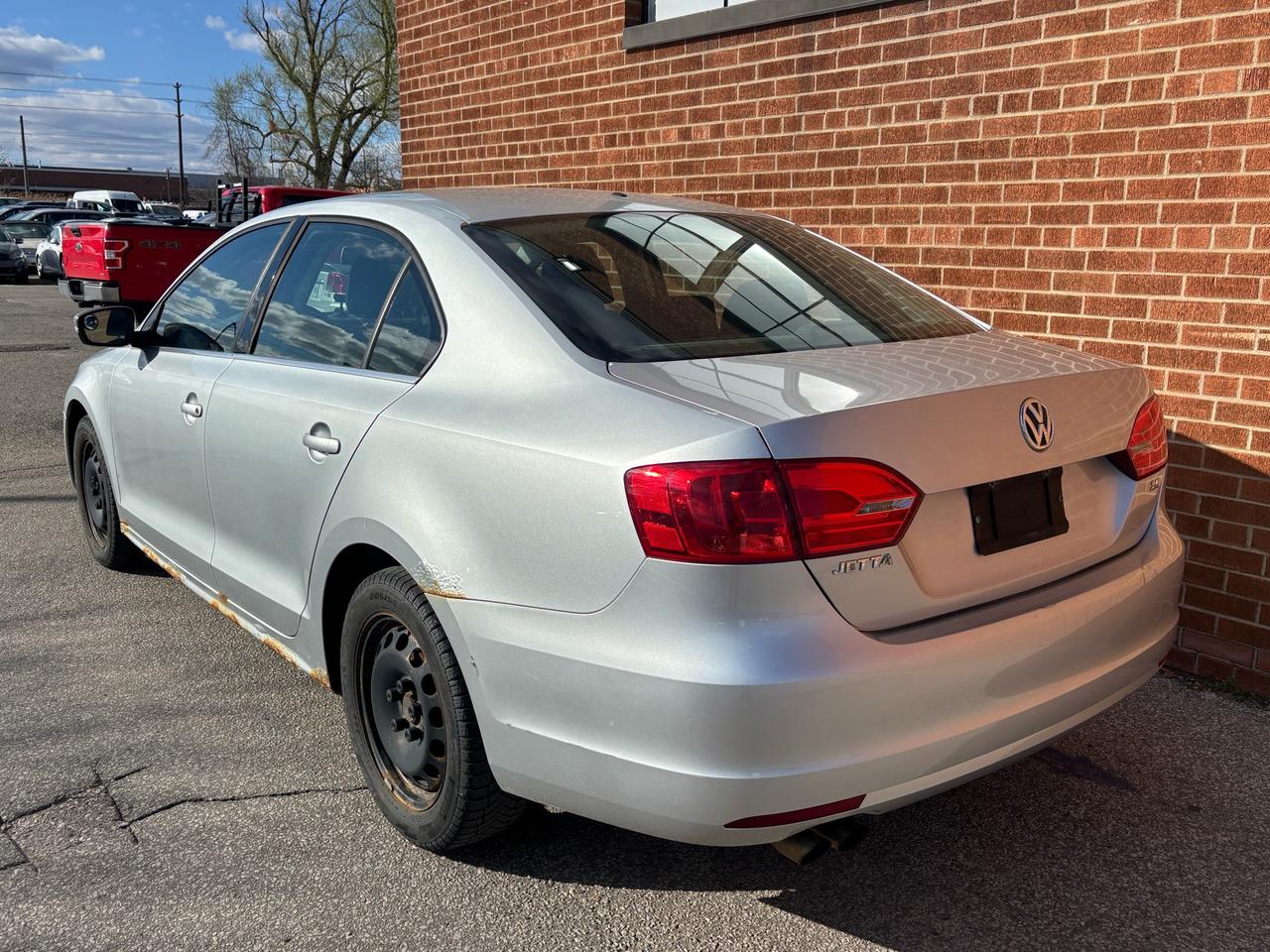 2011 Volkswagen Jetta 4dr 2.5L Auto Comfortline Photo