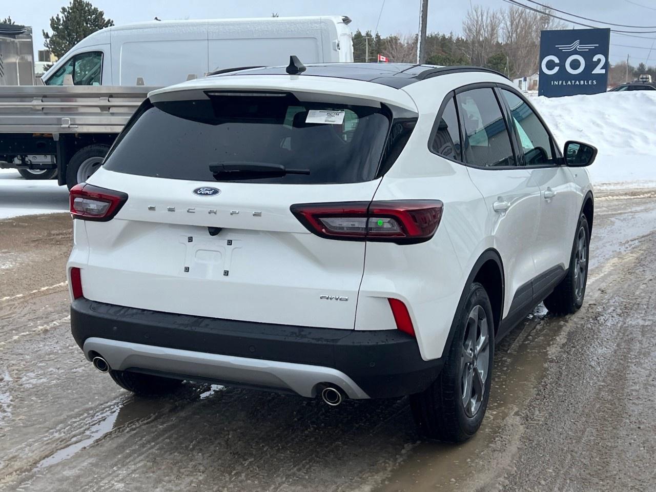 2025 Ford Escape ST-Line AWD Photo