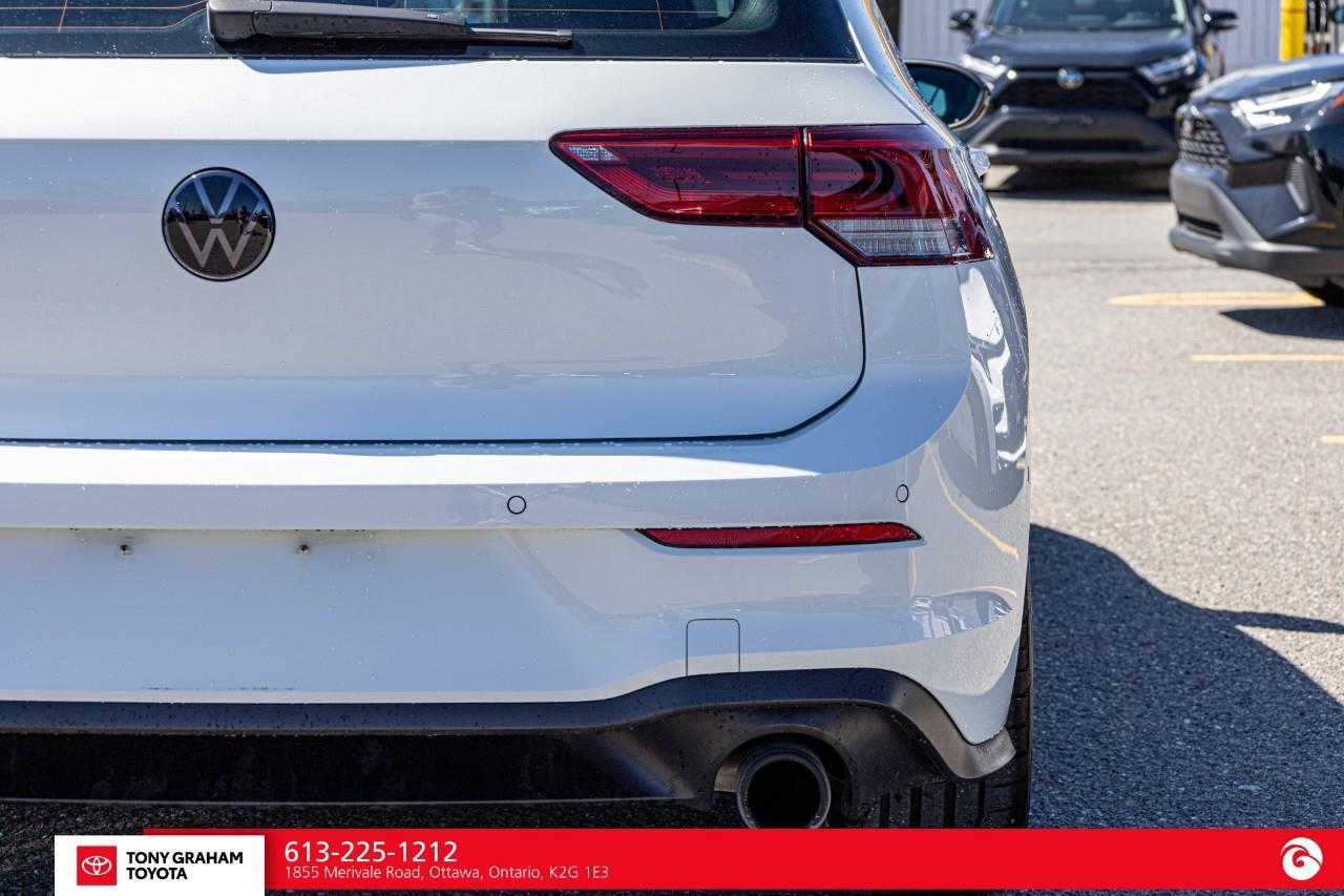 2022 Volkswagen Golf GTI Performance Photo