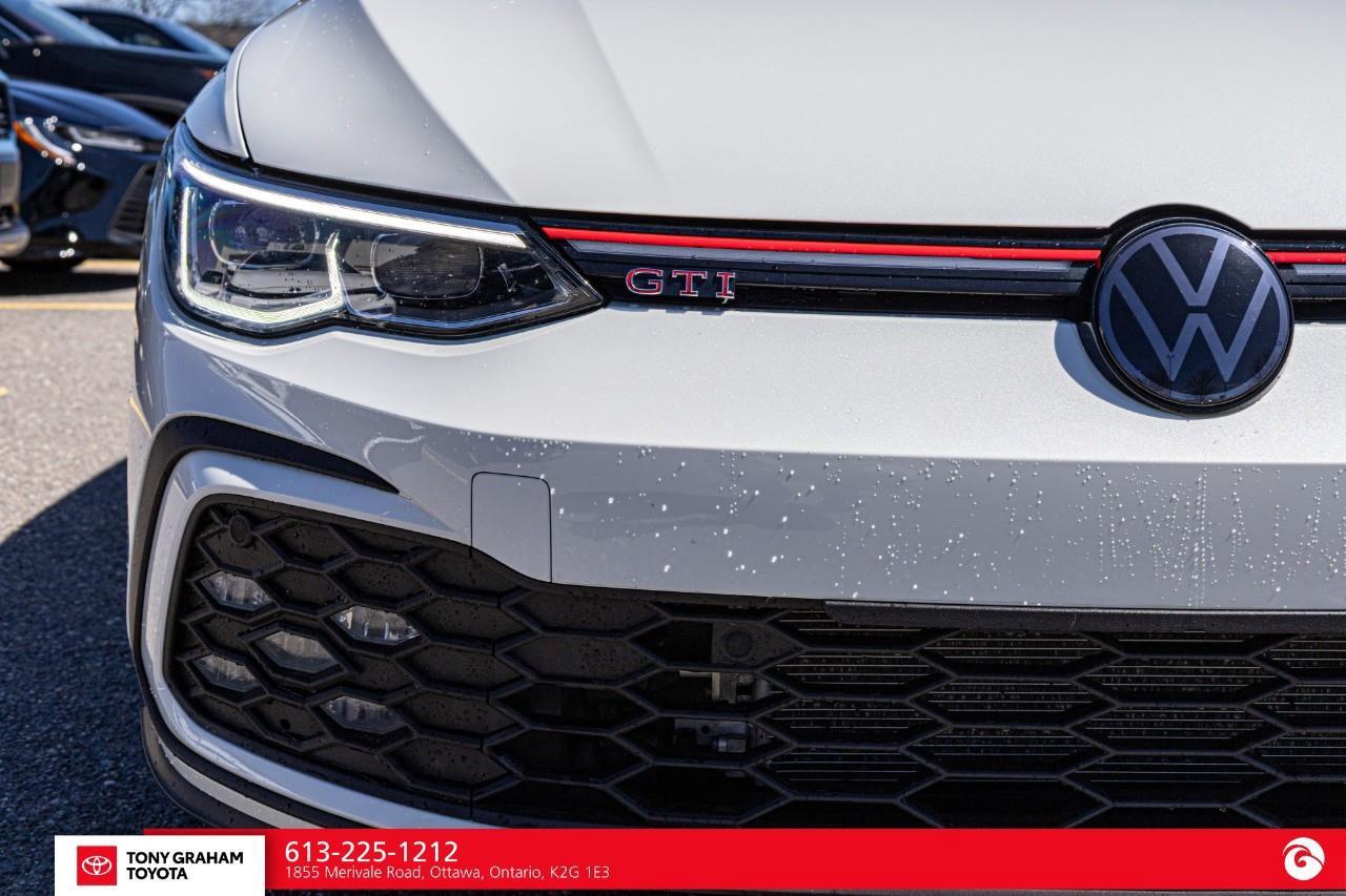 2022 Volkswagen Golf GTI Performance Photo