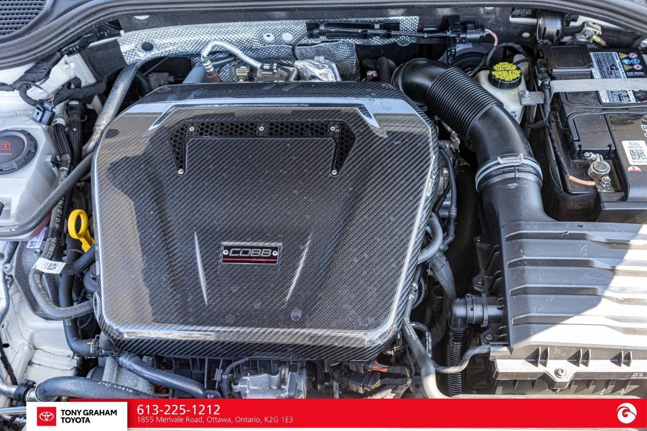 2022 Volkswagen Golf GTI Performance Photo