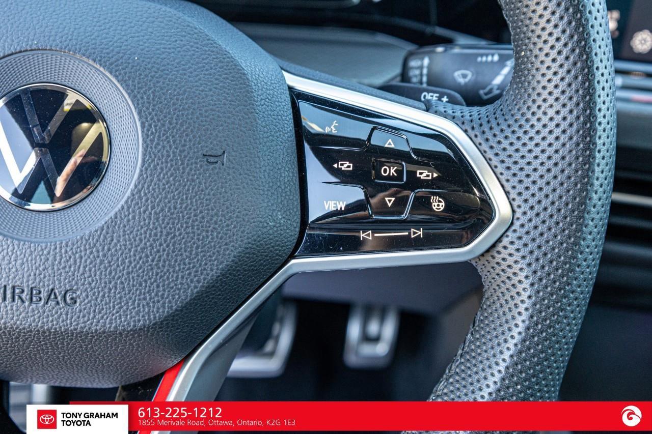 2022 Volkswagen Golf GTI Performance Photo