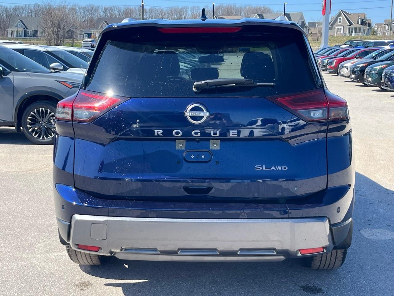 2024 Nissan Rogue AWD SL Photo