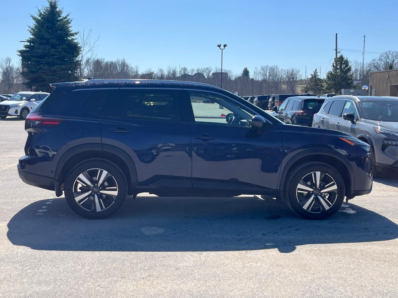 2024 Nissan Rogue AWD SL Photo