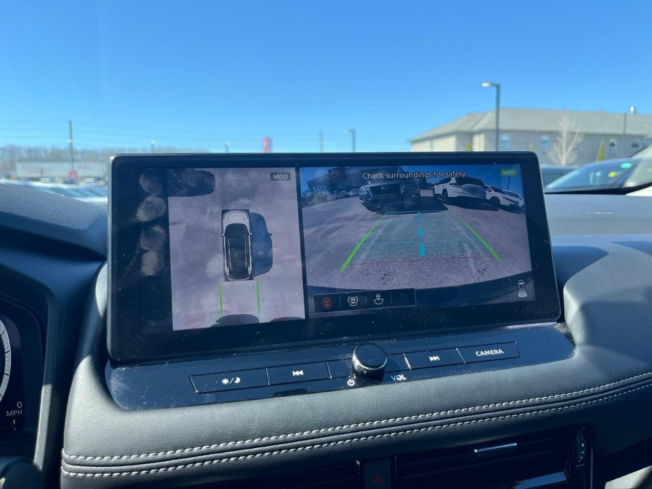 2024 Nissan Rogue AWD SL Photo