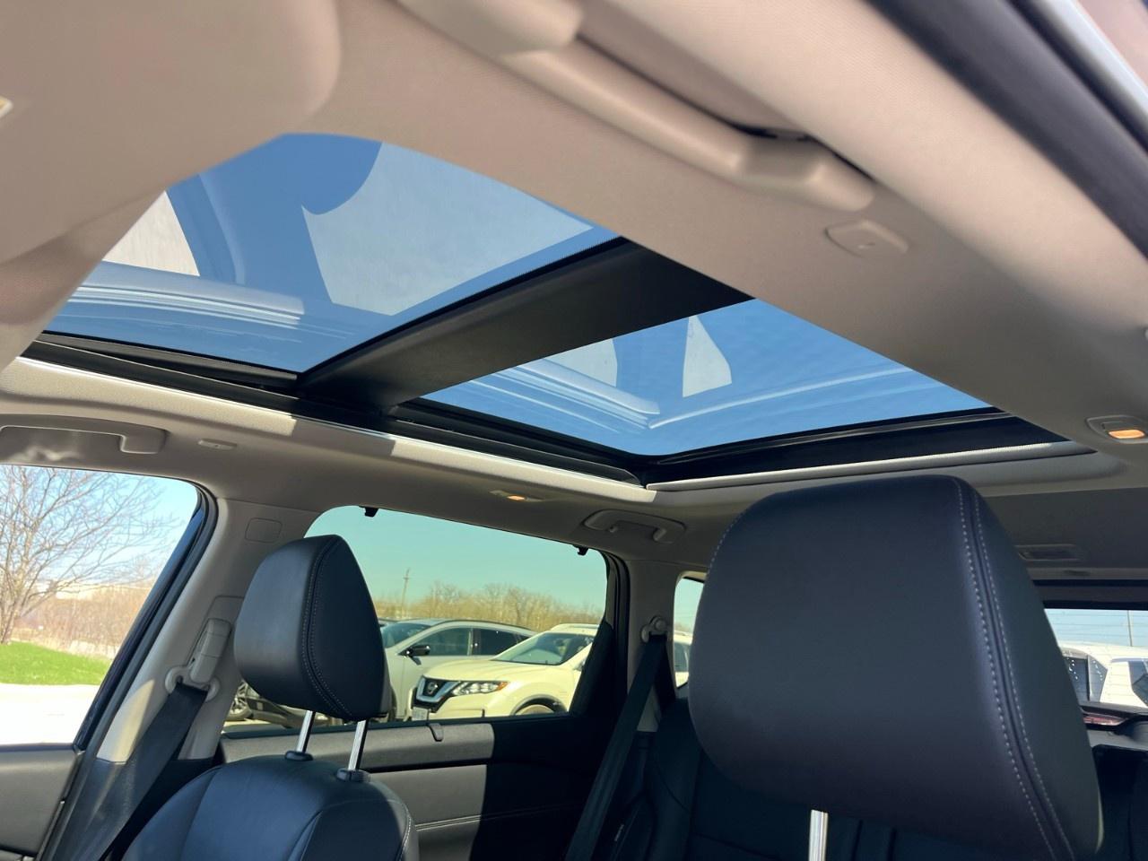 2024 Nissan Rogue AWD SL Photo