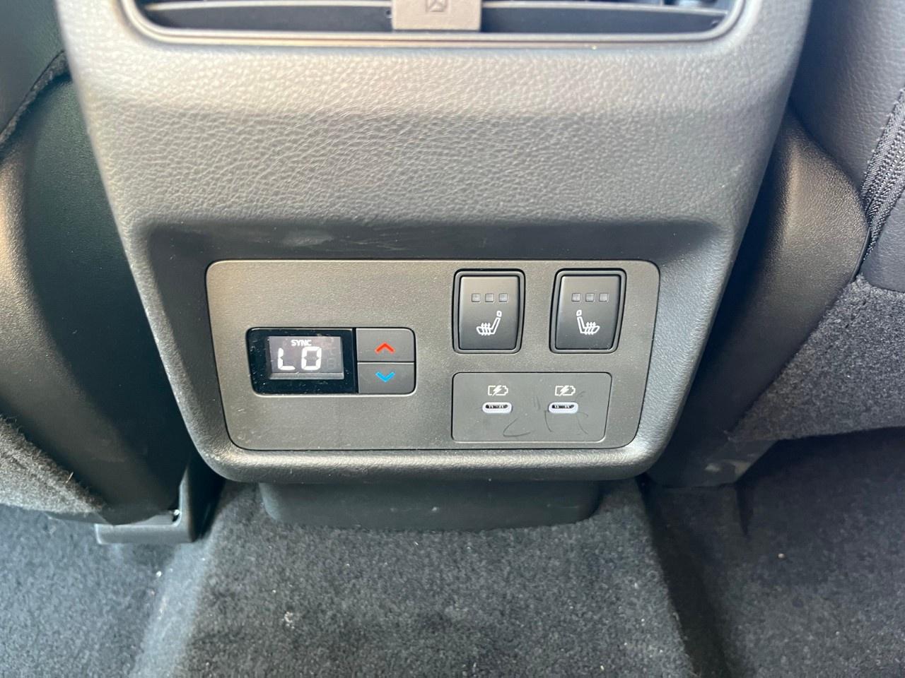 2024 Nissan Rogue AWD SL Photo