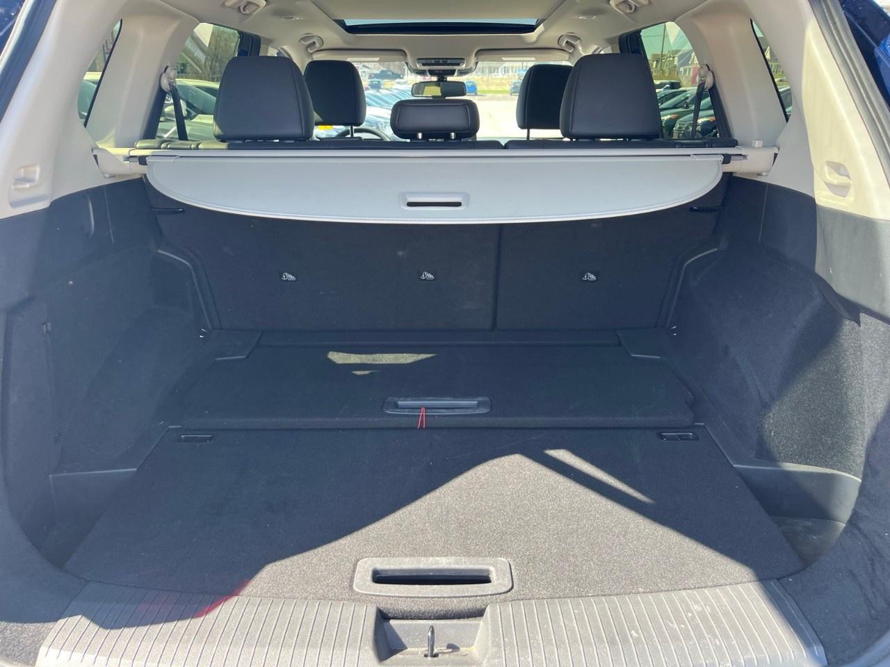 2024 Nissan Rogue AWD SL Photo