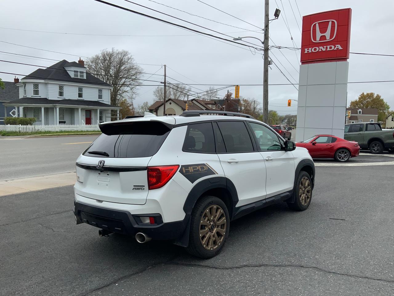 2022 Honda Passport Touring Photo