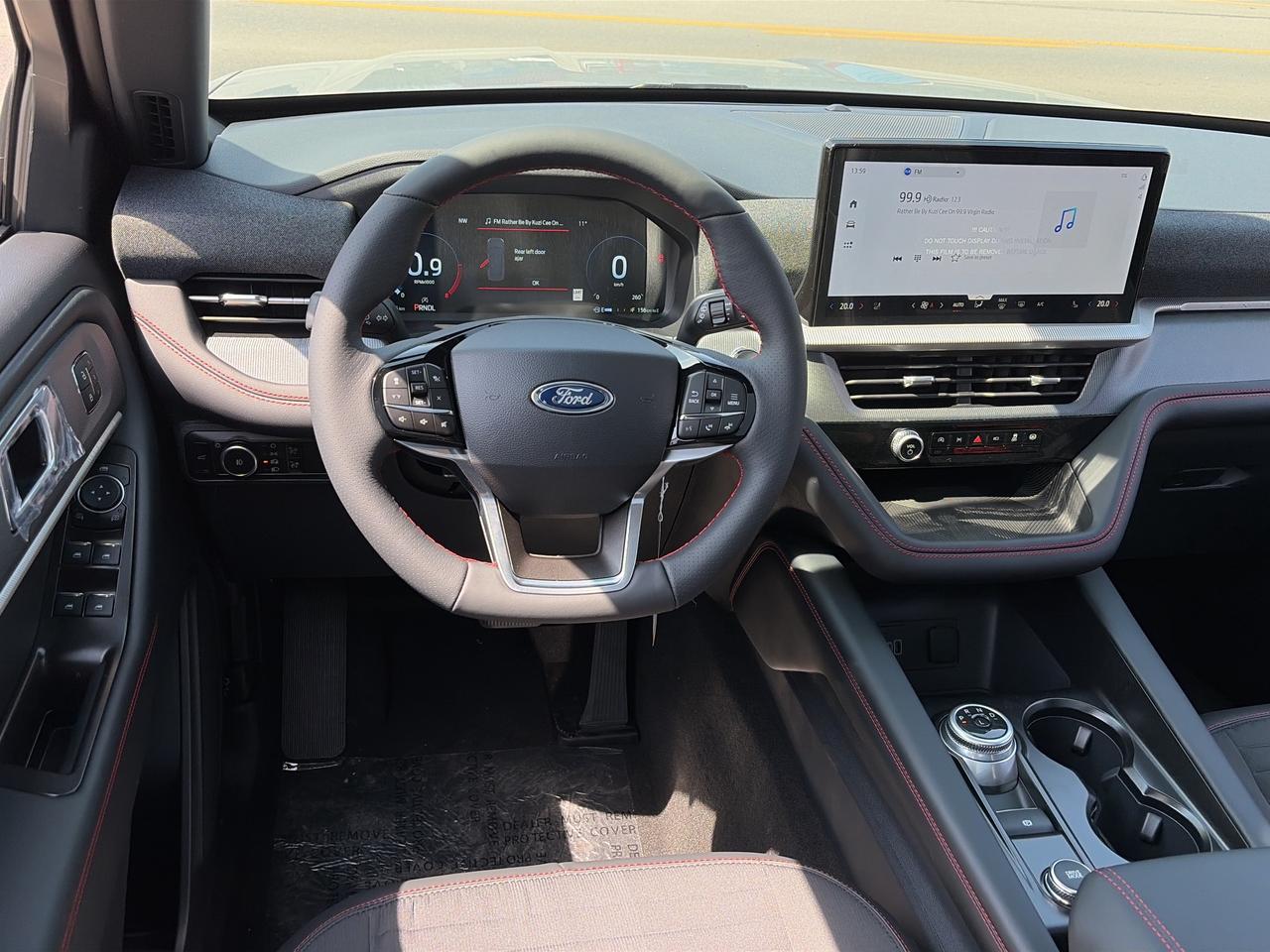 2026 Ford Explorer ST-Line 4WD Photo