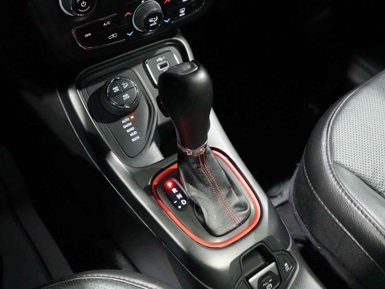 2021 Jeep Compass Trailhawk Elite 4x4|PANO|NAV|CAM|NO ACCIDENTS Photo