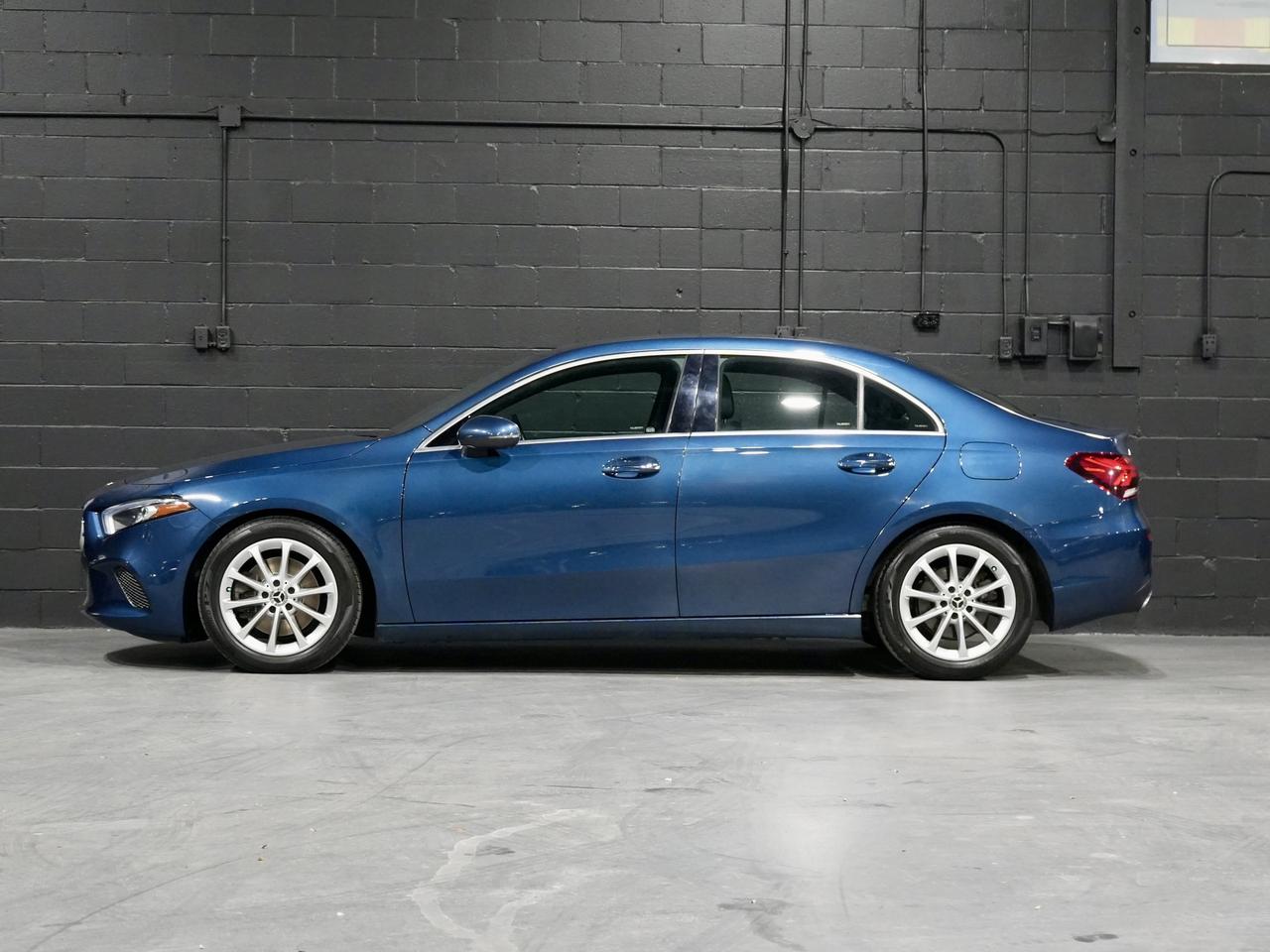 2020 Mercedes-Benz A-Class A 220|ROOF|NAV|DRIVE ASSIST|NO ACCIDENT|DENIM BLUE Photo