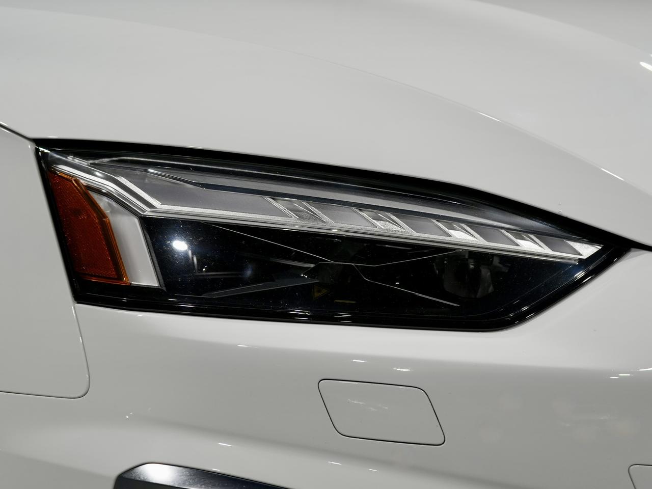 2021 Audi A5 Sportback Technik 2.0 TFSI quattro Photo3