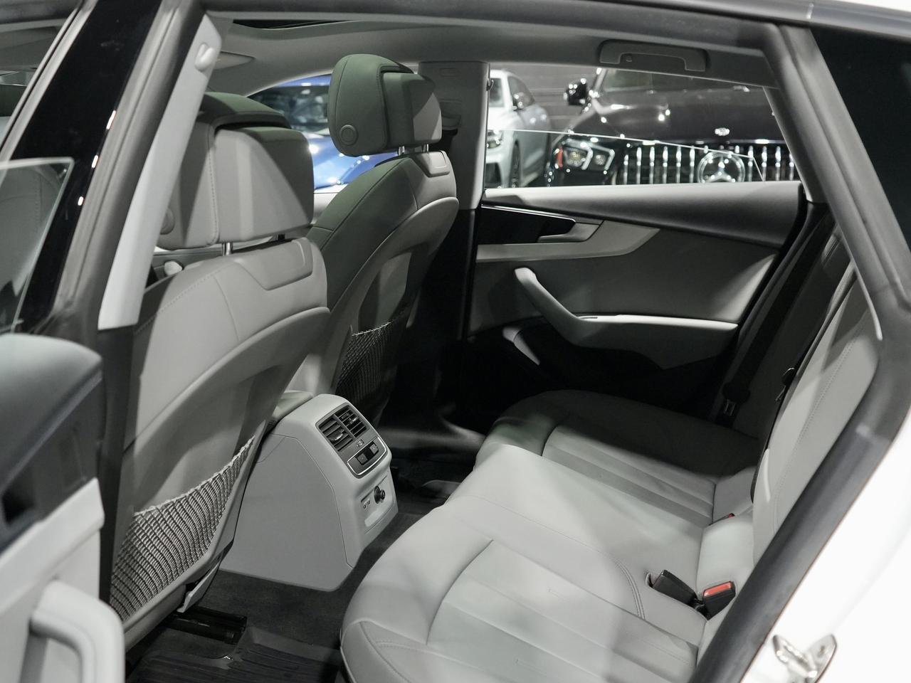 2021 Audi A5 Sportback Technik 2.0 TFSI quattro Photo
