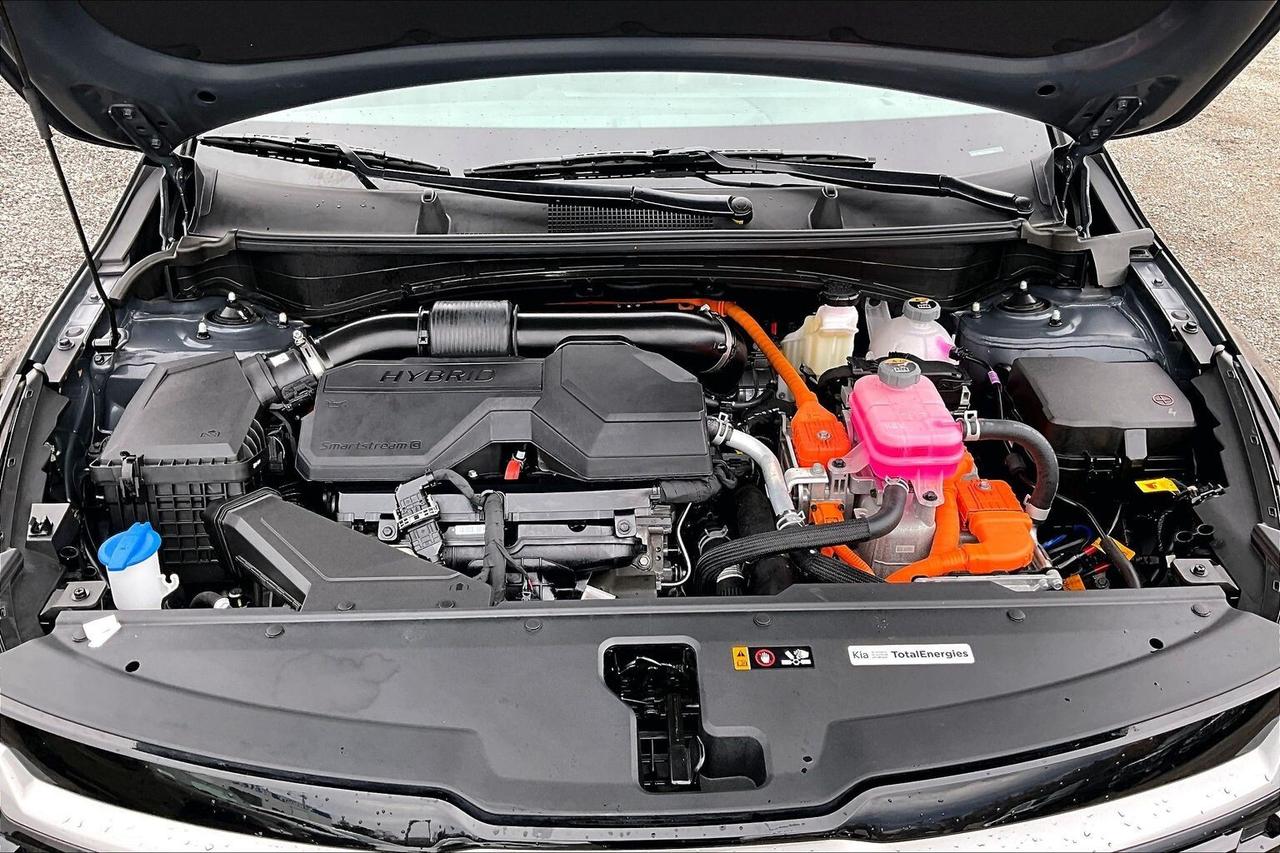 2026 Kia Sportage Hybrid Hybrid EX | Heated Seats | SafetyTech | AWD Photo
