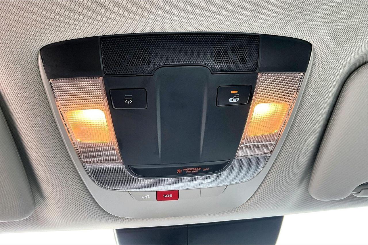 2026 Kia Sportage Hybrid Hybrid EX | Heated Seats | SafetyTech | AWD Photo