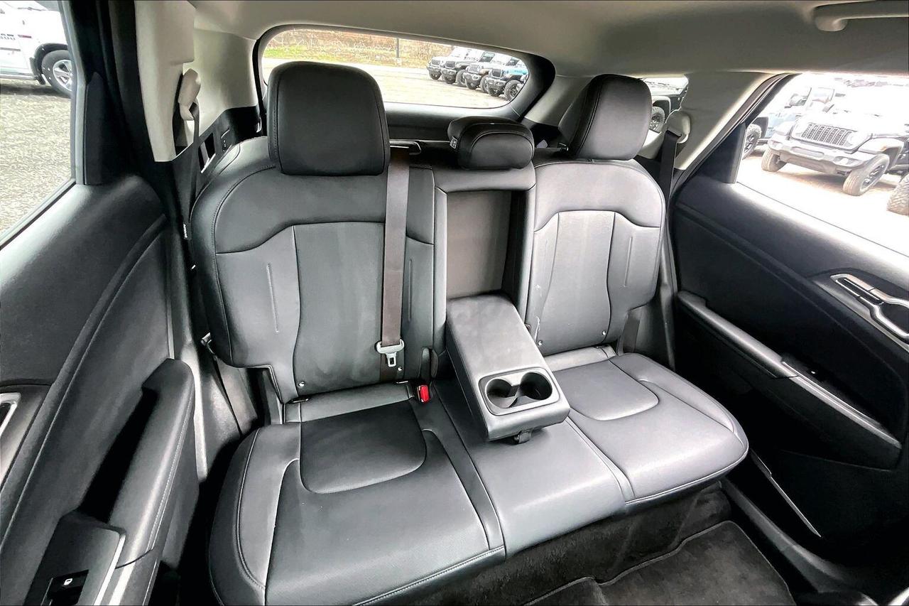 2026 Kia Sportage Hybrid Hybrid EX | Heated Seats | SafetyTech | AWD Photo