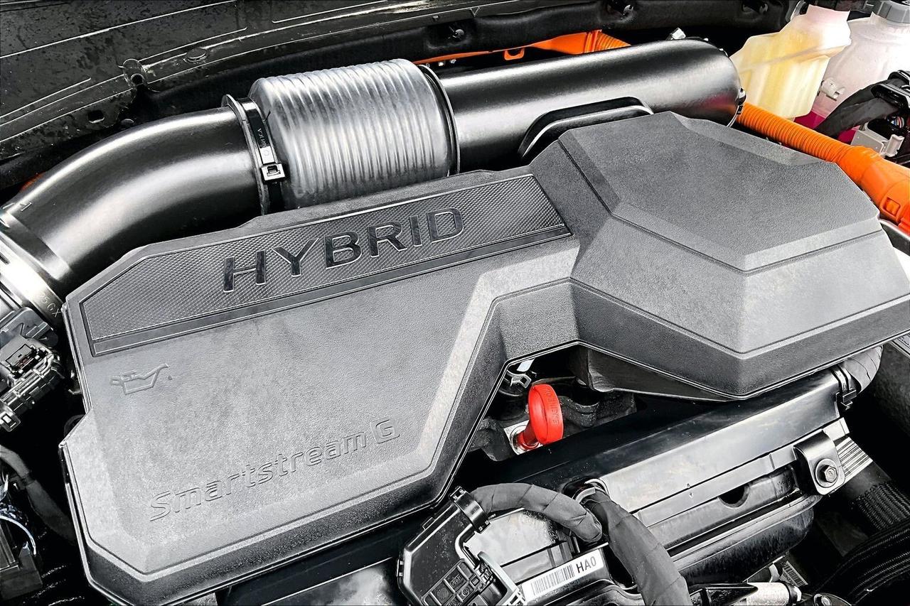2026 Kia Sportage Hybrid Hybrid EX | Heated Seats | SafetyTech | AWD Photo