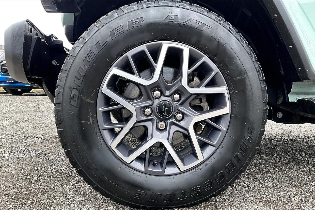 2024 Jeep Wrangler Sahara | Skytop | Leather | Alpine | Tow Pkg | 4X4 Photo
