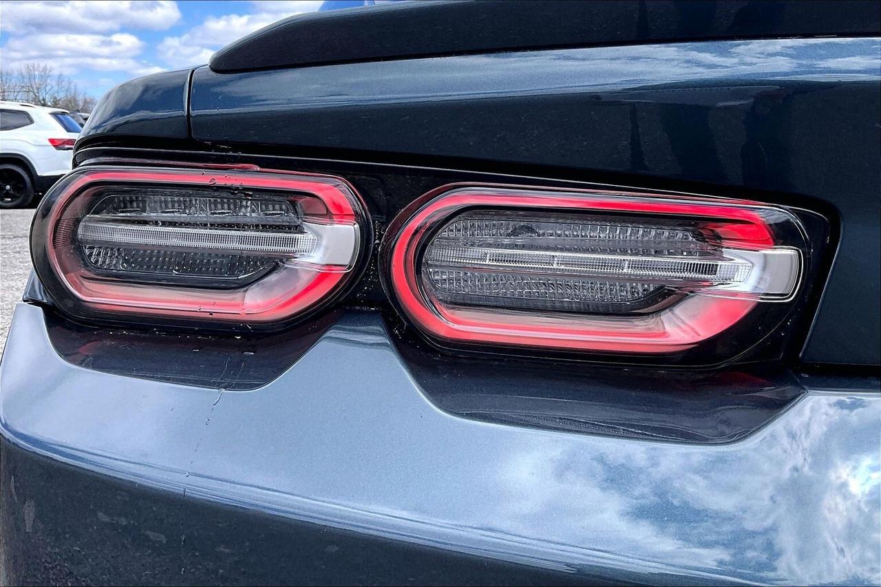 2019 Chevrolet Camaro 2LT RS Package | Vented Leather | Sunroof | RWD Photo
