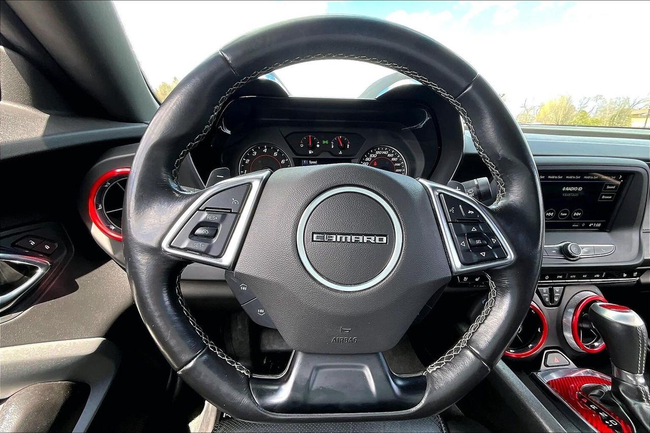 2019 Chevrolet Camaro 2LT RS Package | Vented Leather | Sunroof | RWD Photo