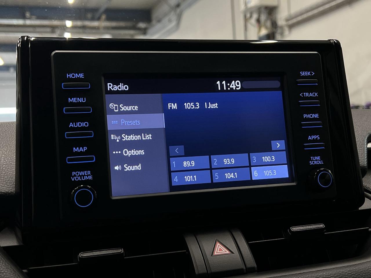 2020 Toyota RAV4 AWD | LOW KMS! |HTD SEATS | CARPLAY |ADAPT. CRUISE Photo