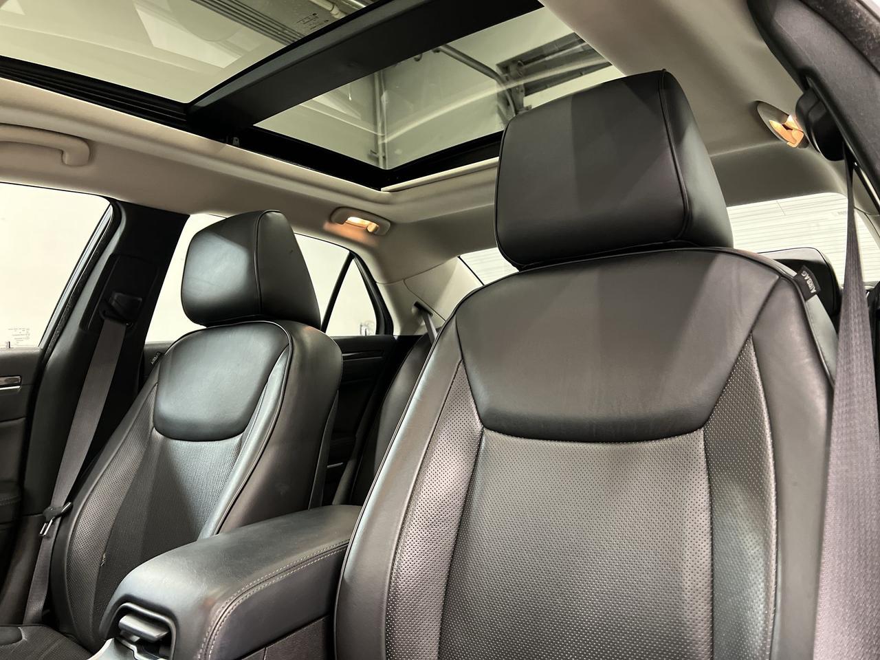 2023 Chrysler 300 TOURING L | 292HP! | NAPPA LEATHER | PANO ROOF Photo