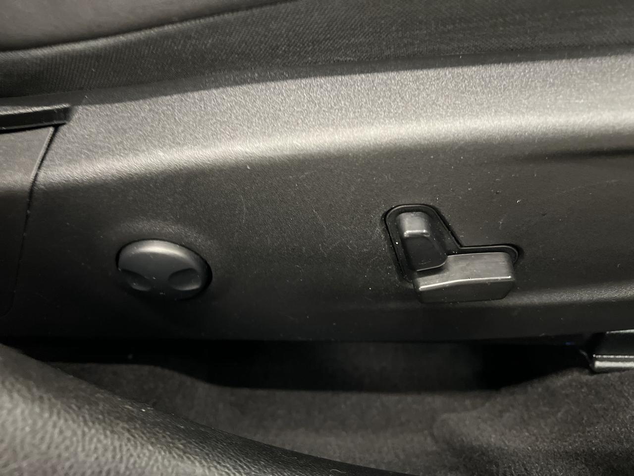 2023 Chrysler 300 TOURING L | 292HP! | NAPPA LEATHER | PANO ROOF Photo