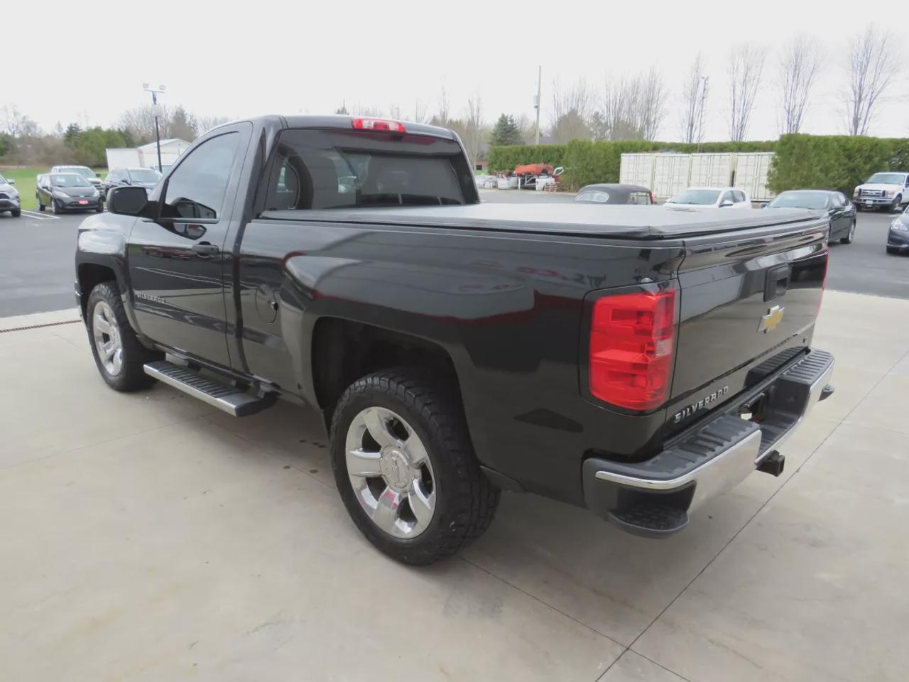 2014 Chevrolet Silverado 1500 LT w/1LT | Clean Title No Accidents | 4WD | Tonneau Cover | Trailer Hitch | Running Boards | Reverse Camera | Photo