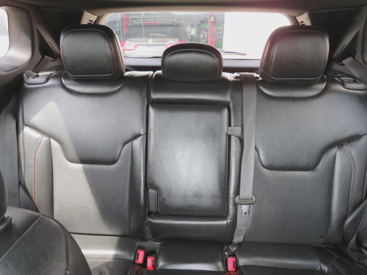 2022 Jeep Compass (RED) Edition | Clean Carfax Report | 4WD | Leather | Sunroof | Remote Start | Heated Seats and Steering Wheel | Photo
