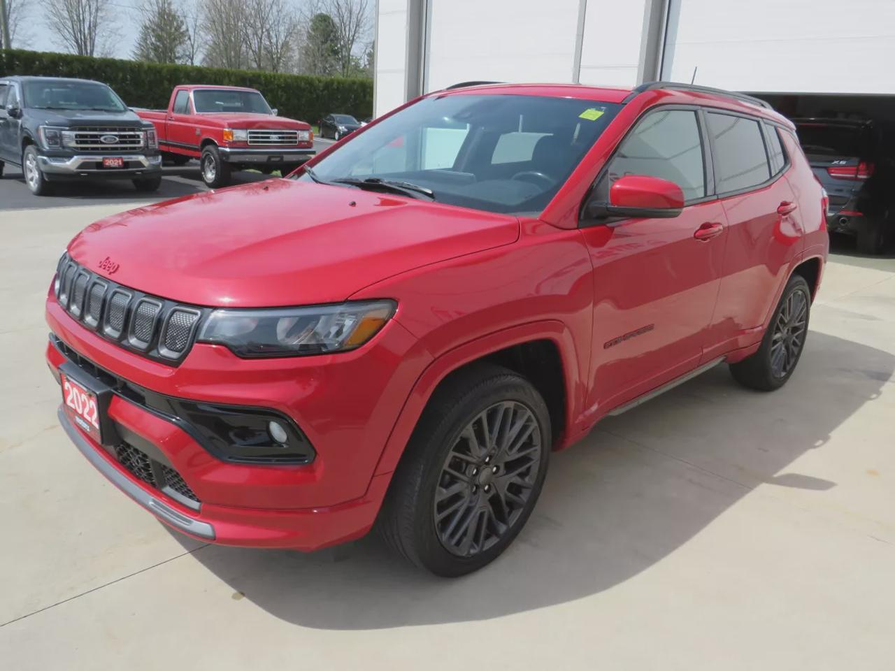 2022 Jeep Compass (RED) Edition | Clean Carfax Report | 4WD | Leather | Sunroof | Remote Start | Heated Seats and Steering Wheel | Photo